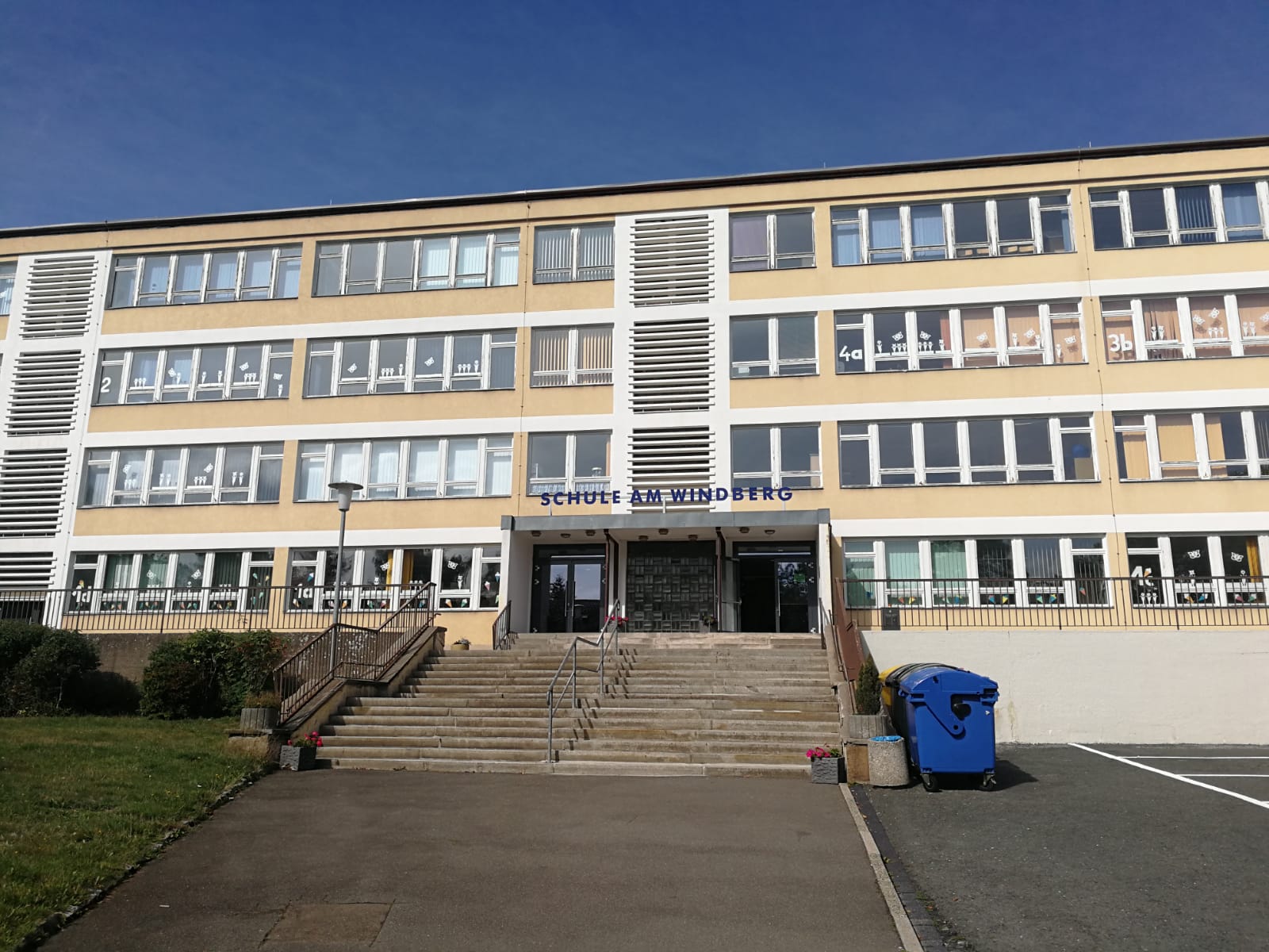 Zebrastreifen vor Windbergschule?